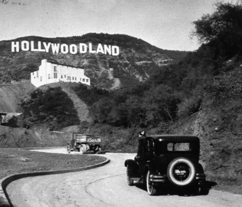 Fact 16: The Hollywood Sign Originally Said 'Hollywoodland'