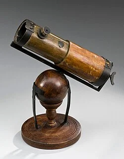 4. The Reflecting Telescope – Newton's Innovation (1668)